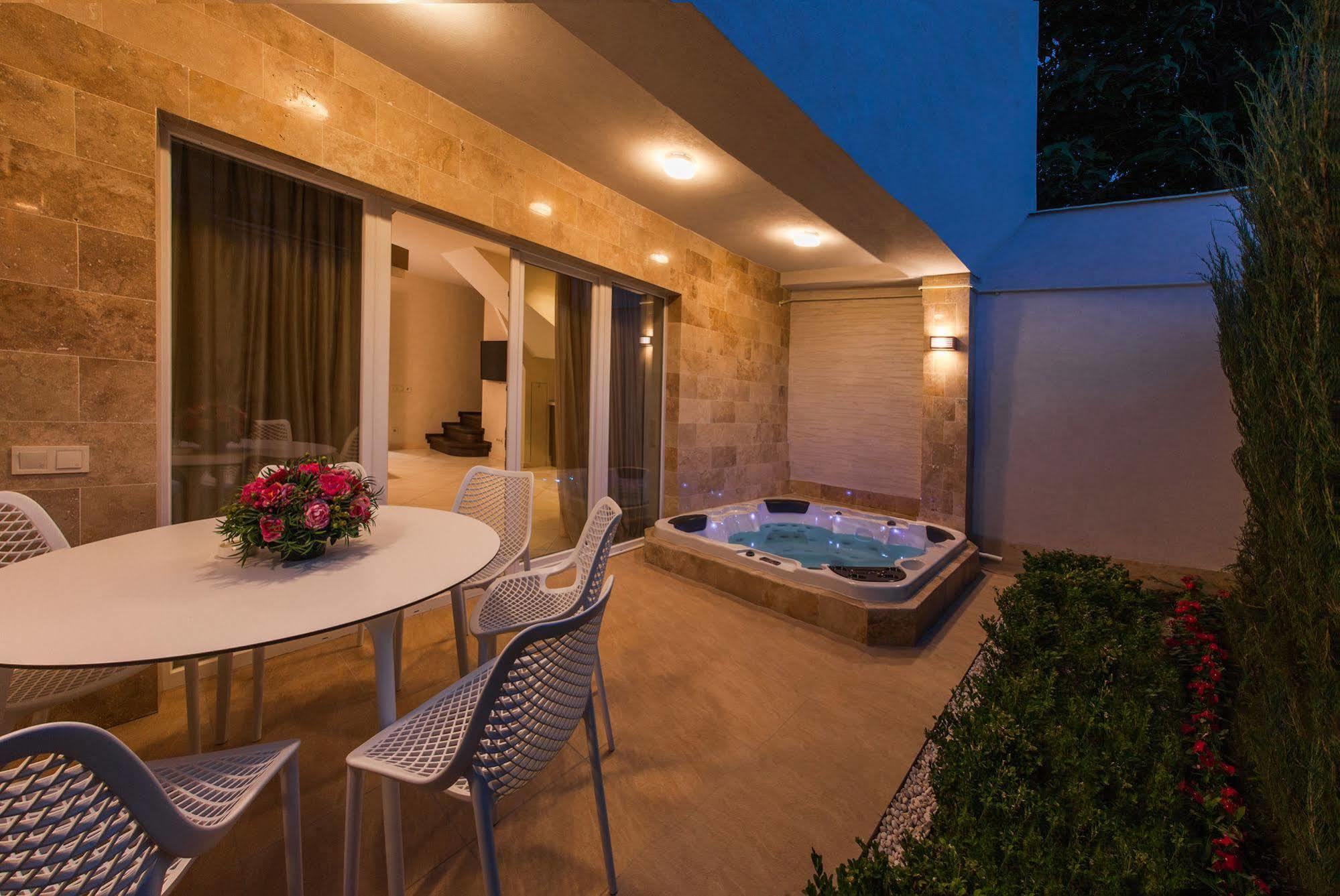 Suncity Apartment *